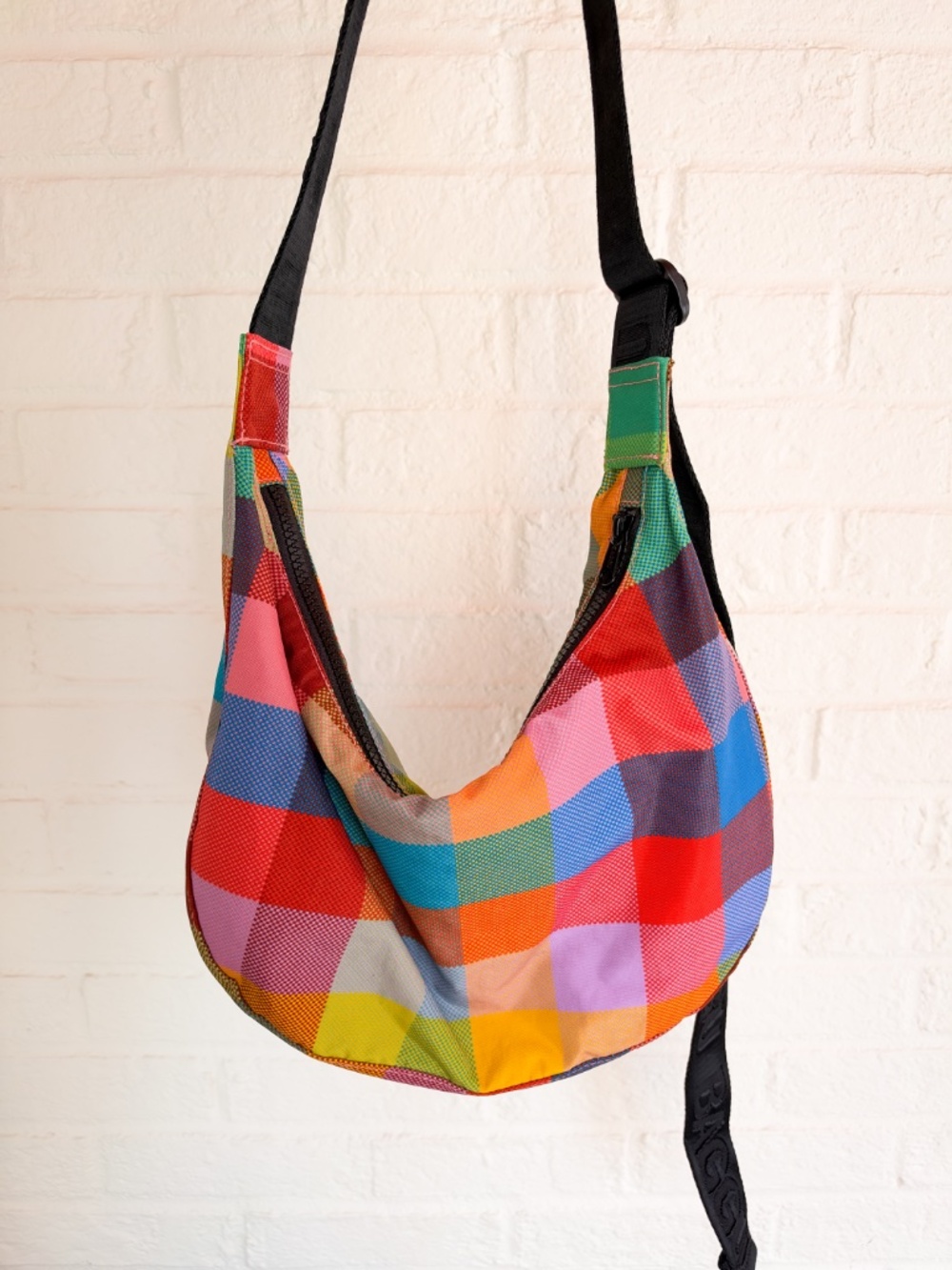 Baggu Madras Medium Crescent